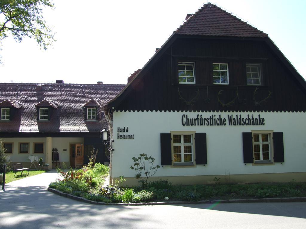 Churfuerstliche Waldschaenke Moritzburg Exterior photo